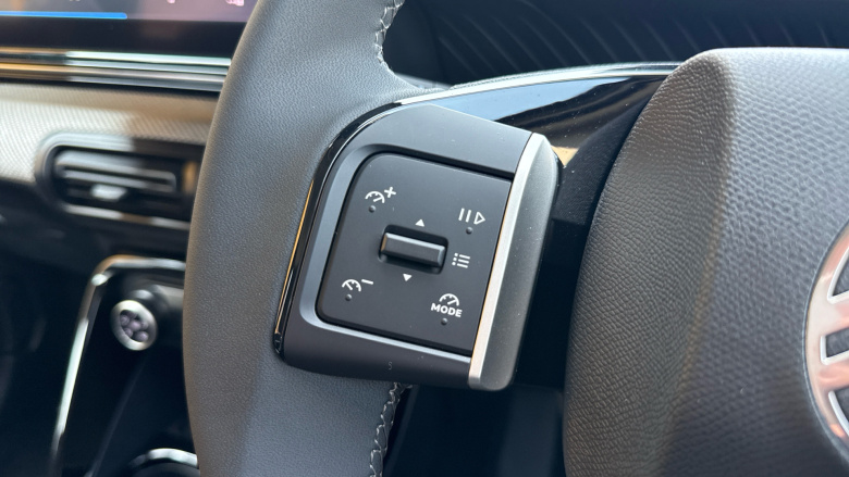 Citroen C3 83kW Plus 44kWh 5dr Auto Electric Hatchback